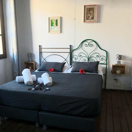 Little Luxury Apartment In San Lorenzo Florencia Exterior foto